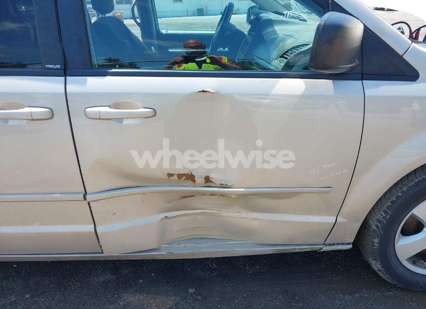 Photo 14 of 2013 Dodge Grand CARAVAN SE (VIN 2C4RDGBG0DR731554)