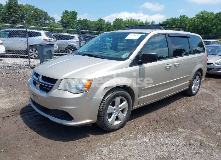 Photo 2 of 2013 Dodge Grand CARAVAN SE (VIN 2C4RDGBG0DR731554)