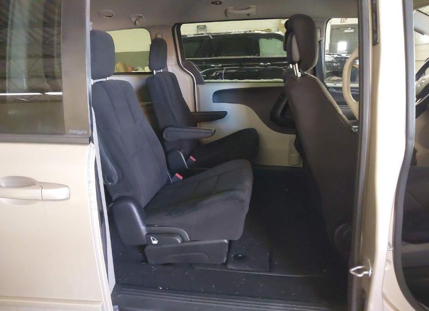 Photo 8 of 2014 Dodge Grand CARAVAN SE (VIN 2C4RDGBG0ER109683)