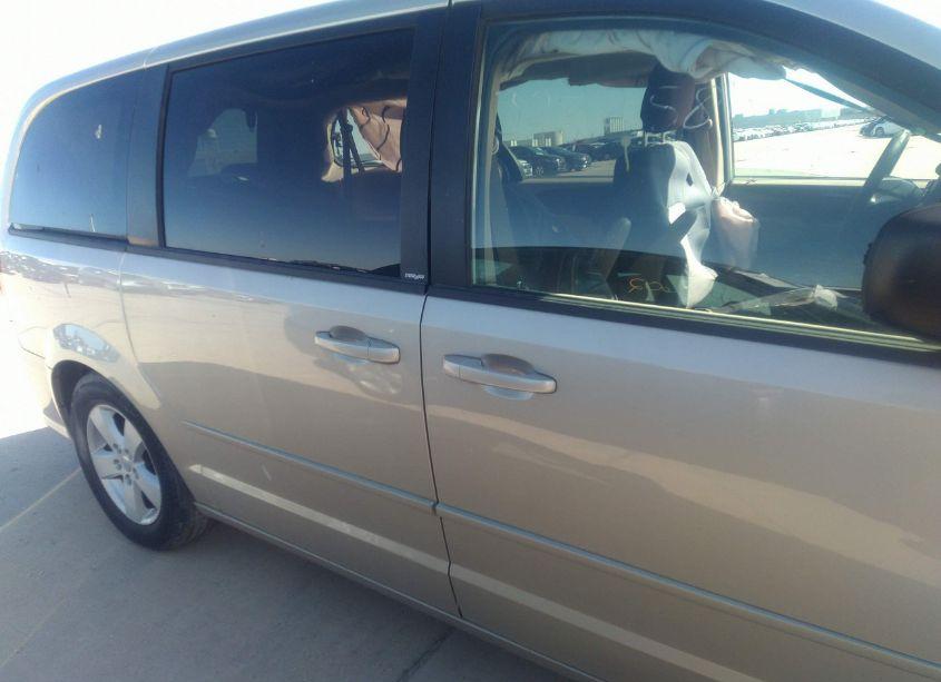 Photo 12 of 2014 Dodge Grand CARAVAN AVP/SE (VIN 2C4RDGBG0ER202283)