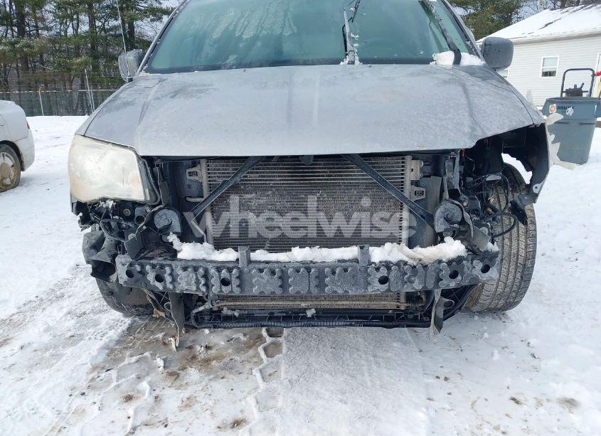 Photo 6 of 2014 Dodge Grand CARAVAN SE (VIN 2C4RDGBG0ER254528)