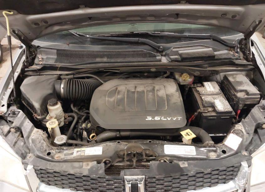 Photo 10 of 2014 Dodge Grand CARAVAN SE (VIN 2C4RDGBG0ER313108)