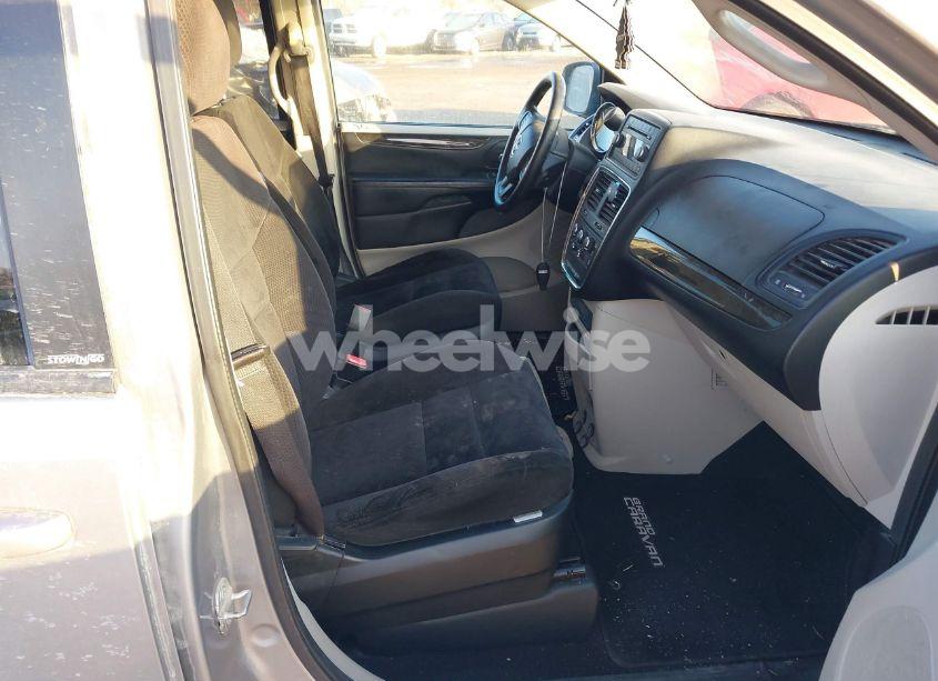 Photo 5 of 2014 Dodge Grand CARAVAN SE (VIN 2C4RDGBG0ER344262)
