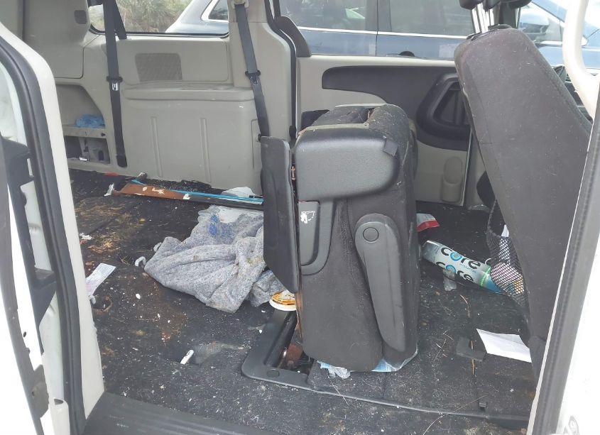 Photo 8 of 2014 Dodge Grand CARAVAN SE 30TH ANNIVERSARY (VIN 2C4RDGBG0ER372904)