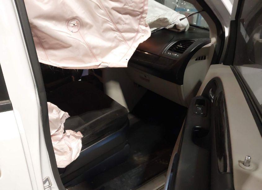 Photo 5 of 2014 Dodge Grand CARAVAN SE (VIN 2C4RDGBG0ER384065)