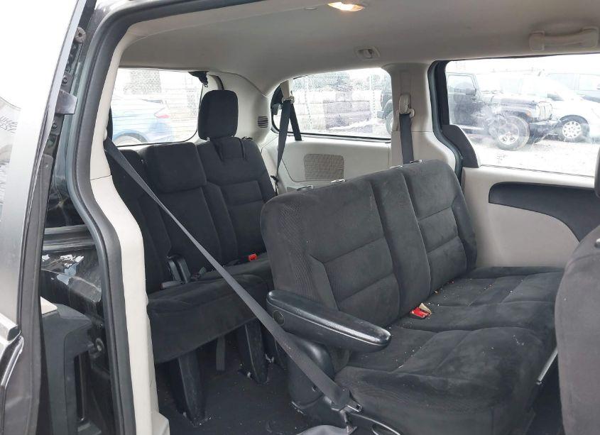 Photo 8 of 2014 Dodge Grand CARAVAN AMERICAN VALUE PKG (VIN 2C4RDGBG0ER473957)