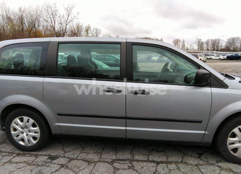 Photo 13 of 2015 Dodge Grand CARAVAN AMERICAN VALUE PKG (VIN 2C4RDGBG0FR508059)