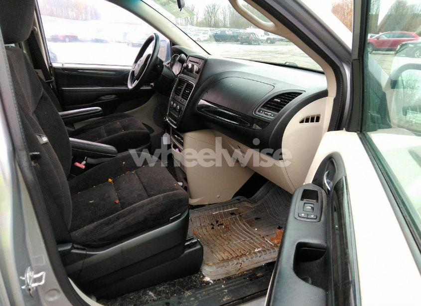 Photo 5 of 2015 Dodge Grand CARAVAN AMERICAN VALUE PKG (VIN 2C4RDGBG0FR508059)