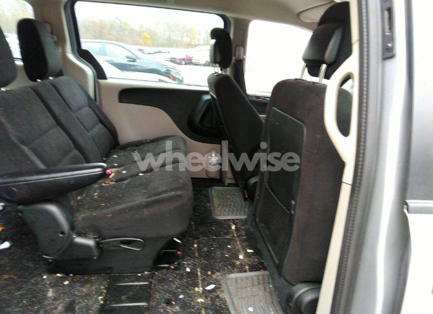 Photo 8 of 2015 Dodge Grand CARAVAN AMERICAN VALUE PKG (VIN 2C4RDGBG0FR508059)