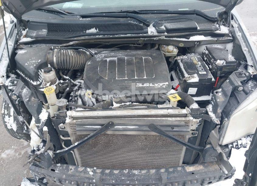 Photo 10 of 2015 Dodge Grand CARAVAN SE (VIN 2C4RDGBG0FR517831)