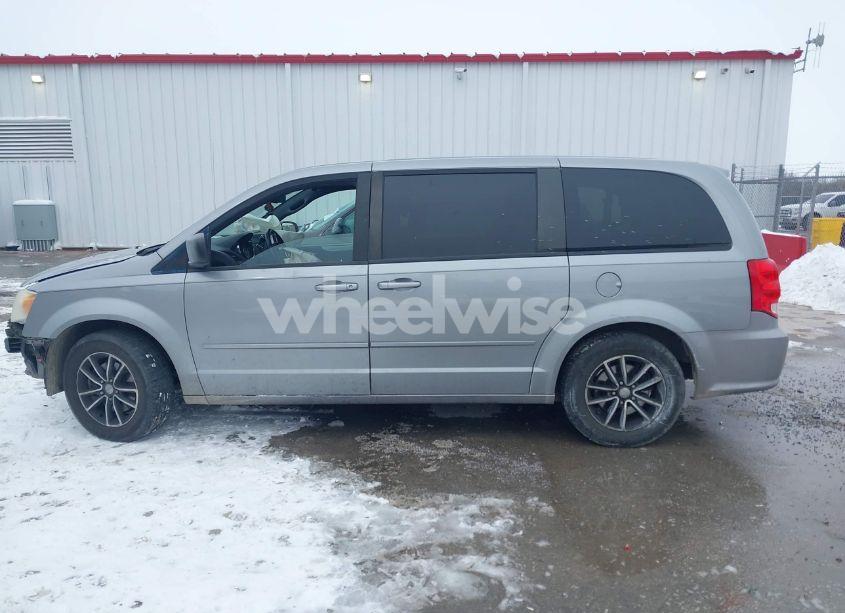 Photo 15 of 2015 Dodge Grand CARAVAN SE (VIN 2C4RDGBG0FR517831)