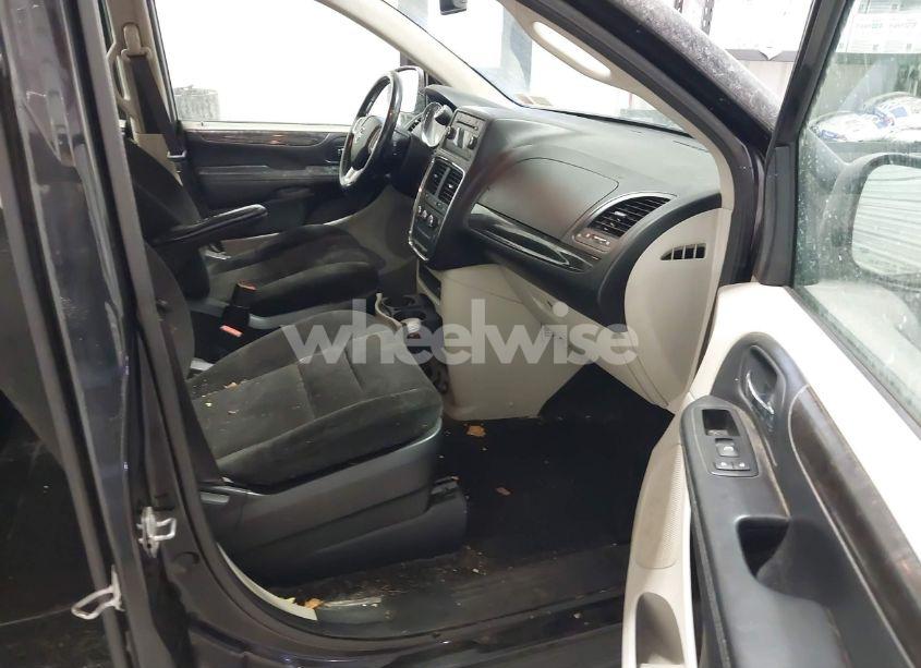 Photo 5 of 2015 Dodge Grand CARAVAN AMERICAN VALUE PKG (VIN 2C4RDGBG0FR558377)