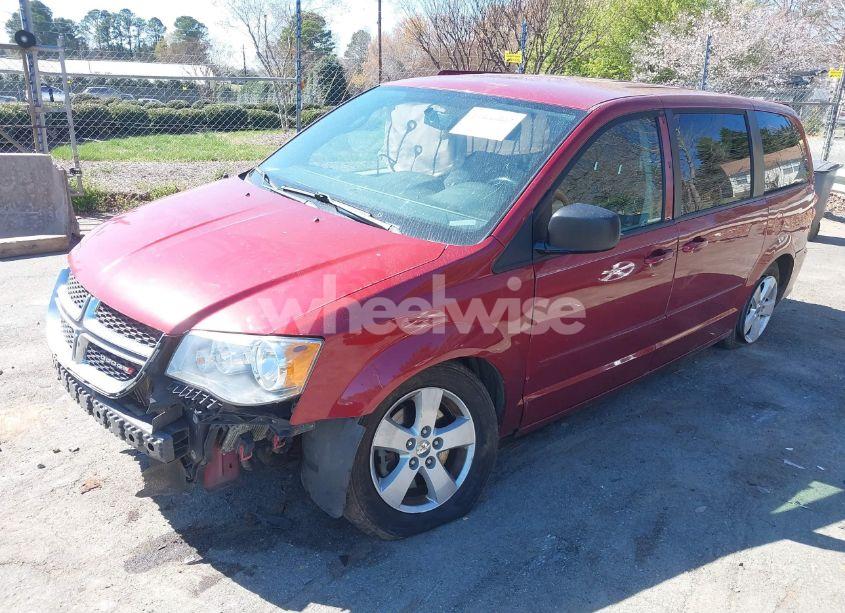 Photo 2 of 2015 Dodge Grand CARAVAN SE (VIN 2C4RDGBG0FR570545)