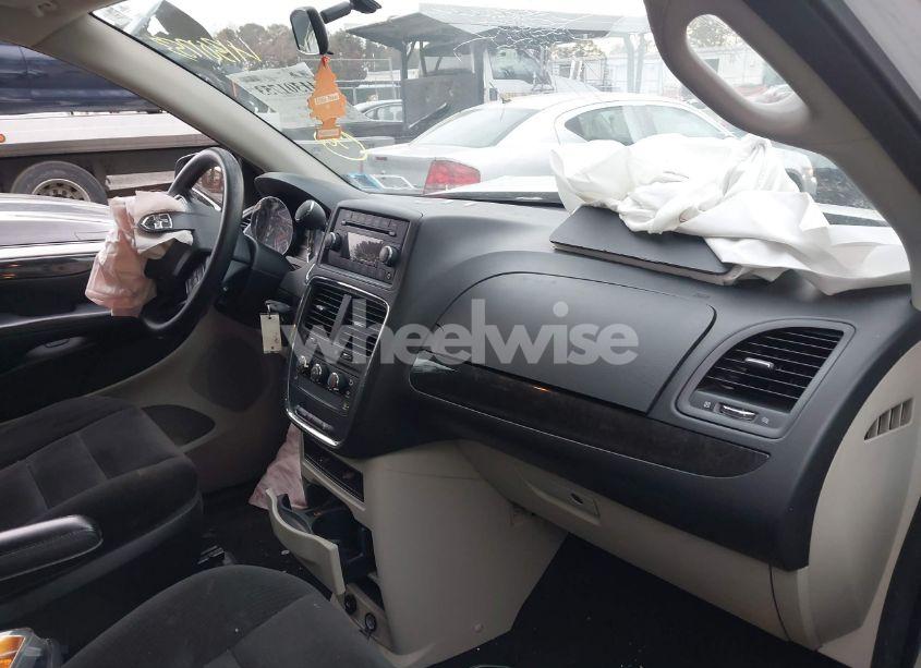 Photo 5 of 2015 Dodge Grand CARAVAN AMERICAN VALUE PKG (VIN 2C4RDGBG0FR615676)