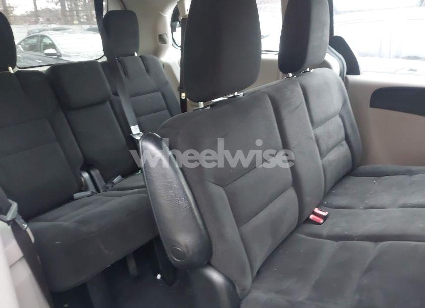 Photo 8 of 2015 Dodge Grand CARAVAN AMERICAN VALUE PKG (VIN 2C4RDGBG0FR615676)