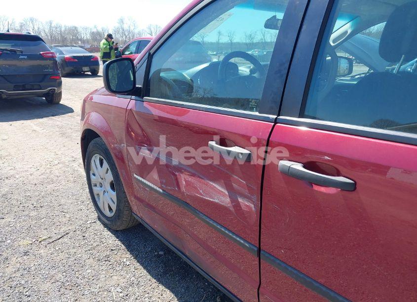 Photo 12 of 2015 Dodge Grand CARAVAN AMERICAN VALUE PKG (VIN 2C4RDGBG0FR746638)