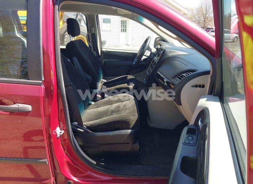 Photo 5 of 2015 Dodge Grand CARAVAN AMERICAN VALUE PKG (VIN 2C4RDGBG0FR746638)