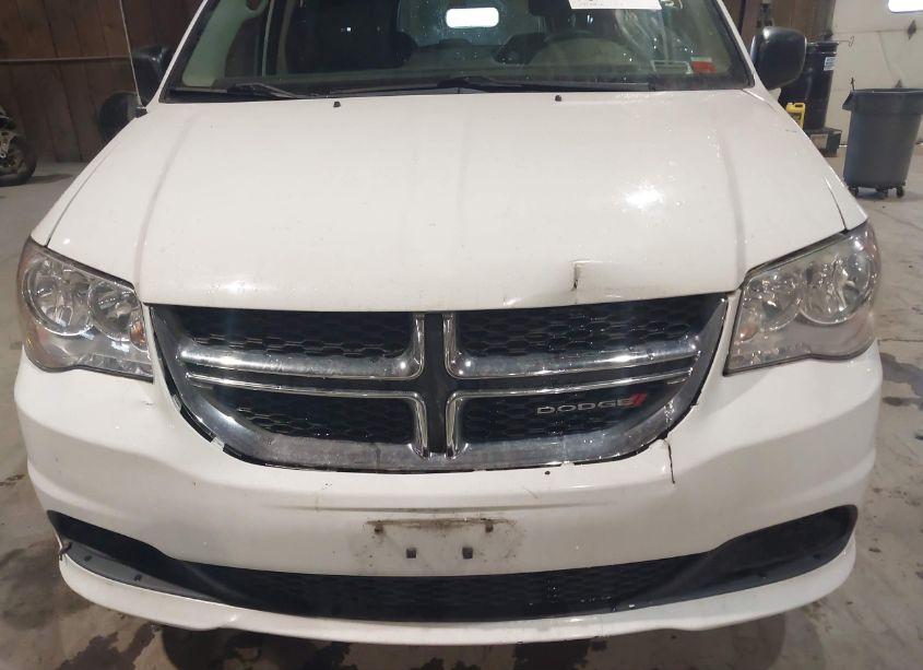 Photo 6 of 2016 Dodge Grand CARAVAN SE (VIN 2C4RDGBG0GR143545)