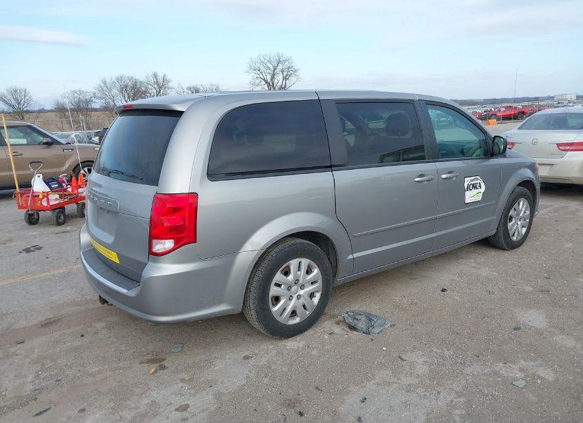 Photo 4 of 2016 Dodge Grand CARAVAN SE (VIN 2C4RDGBG0GR147112)