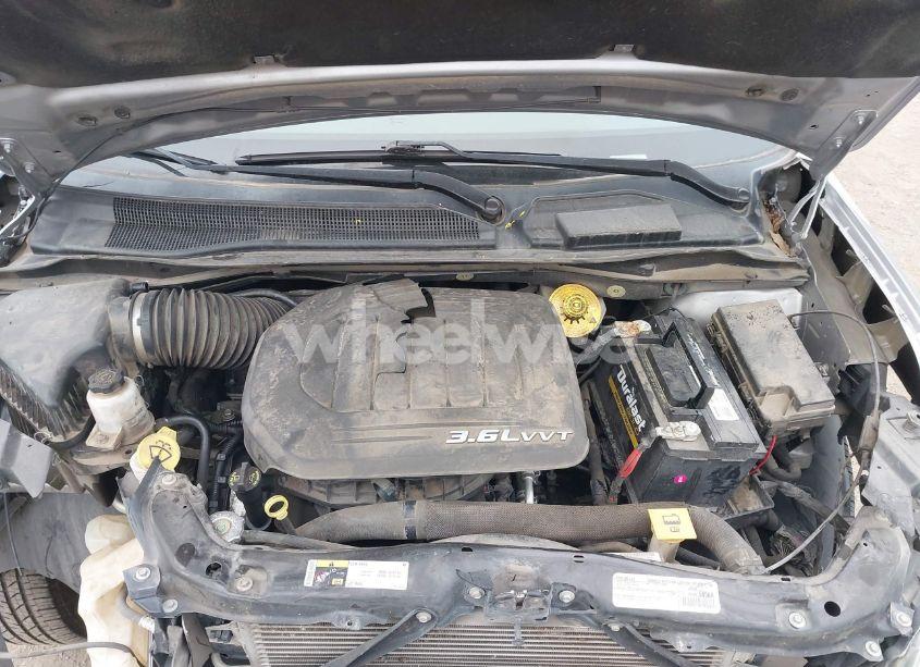 Photo 10 of 2016 Dodge Grand CARAVAN SE (VIN 2C4RDGBG0GR168364)