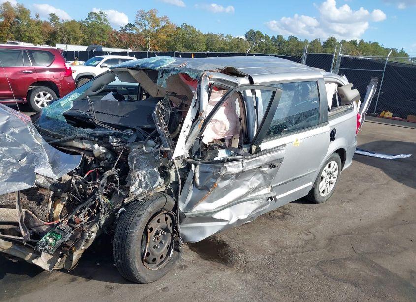 Photo 2 of 2016 Dodge Grand CARAVAN AMERICAN VALUE PKG (VIN 2C4RDGBG0GR192566)