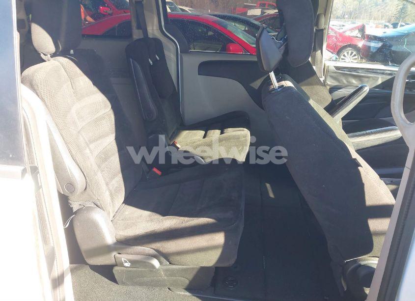 Photo 8 of 2016 Dodge Grand CARAVAN SE PLUS (VIN 2C4RDGBG0GR204277)