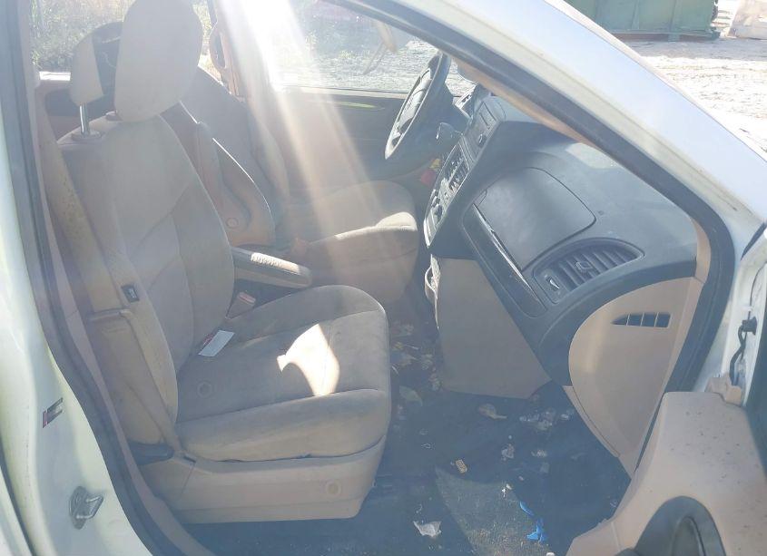 Photo 5 of 2016 Dodge Grand CARAVAN AMERICAN VALUE PKG (VIN 2C4RDGBG0GR351067)