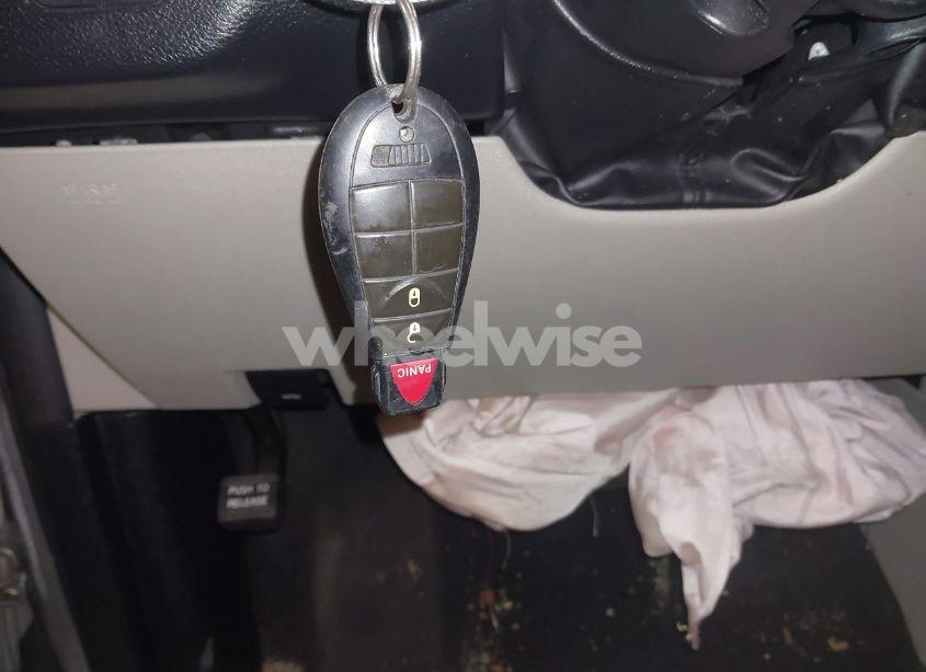 Photo 11 of 2016 Dodge Grand CARAVAN SE (VIN 2C4RDGBG0GR373991)