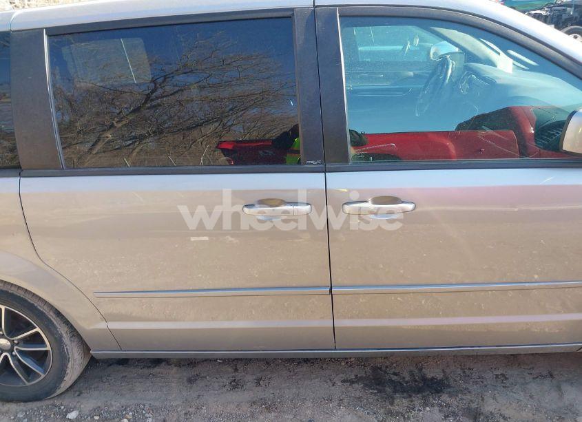 Photo 13 of 2016 Dodge Grand CARAVAN SE PLUS (VIN 2C4RDGBG0GR392251)