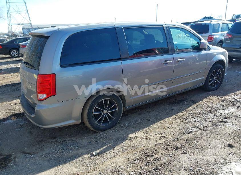 Photo 4 of 2016 Dodge Grand CARAVAN SE PLUS (VIN 2C4RDGBG0GR392251)