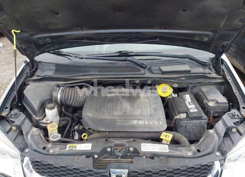 Photo 10 of 2017 Dodge Grand CARAVAN SE (VIN 2C4RDGBG0HR605507)