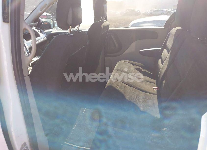 Photo 8 of 2017 Dodge Grand CARAVAN SE (VIN 2C4RDGBG0HR624803)