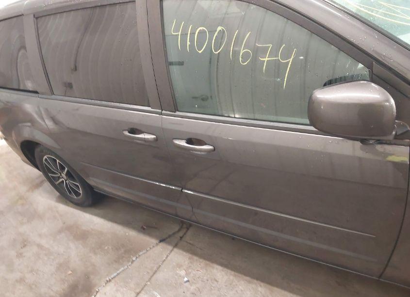 Photo 13 of 2017 Dodge Grand CARAVAN SE PLUS (VIN 2C4RDGBG0HR648549)