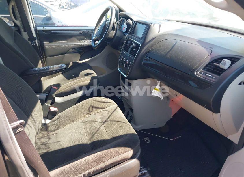 Photo 5 of 2017 Dodge Grand CARAVAN SE (VIN 2C4RDGBG0HR844085)