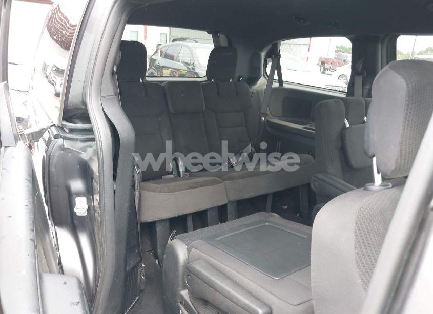 Photo 8 of 2018 Dodge Grand CARAVAN SE PLUS (VIN 2C4RDGBG0JR135209)