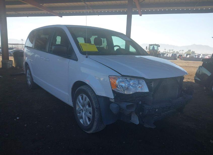 2018 Dodge Grand CARAVAN SE (VIN 2C4RDGBG0JR137946) main photo