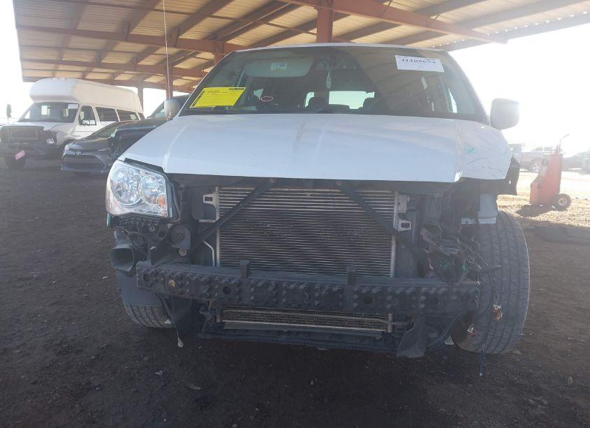 Photo 13 of 2018 Dodge Grand CARAVAN SE (VIN 2C4RDGBG0JR137946)