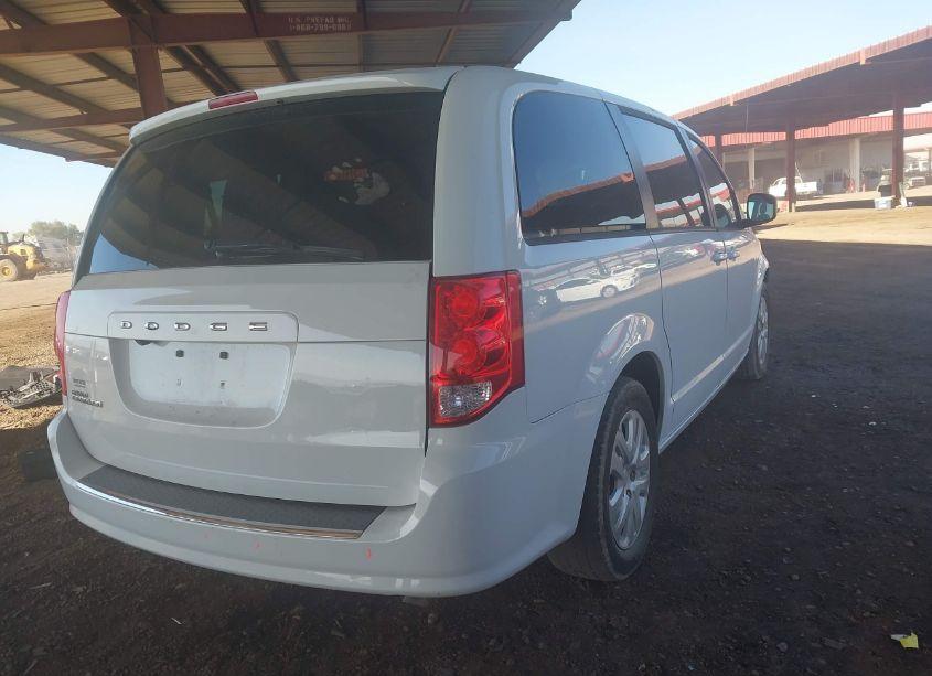 Photo 4 of 2018 Dodge Grand CARAVAN SE (VIN 2C4RDGBG0JR137946)