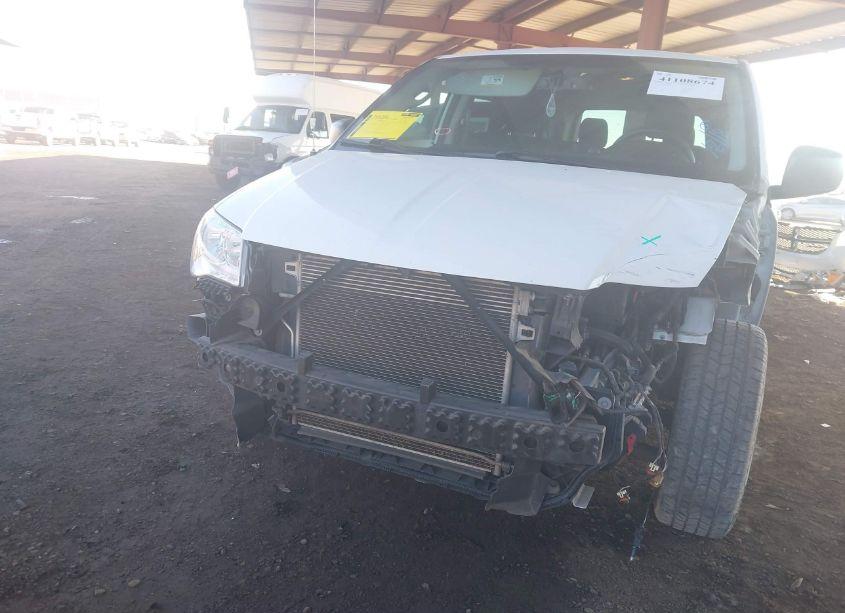 Photo 6 of 2018 Dodge Grand CARAVAN SE (VIN 2C4RDGBG0JR137946)