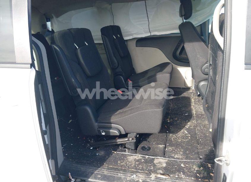 Photo 8 of 2018 Dodge Grand CARAVAN SE (VIN 2C4RDGBG0JR138241)