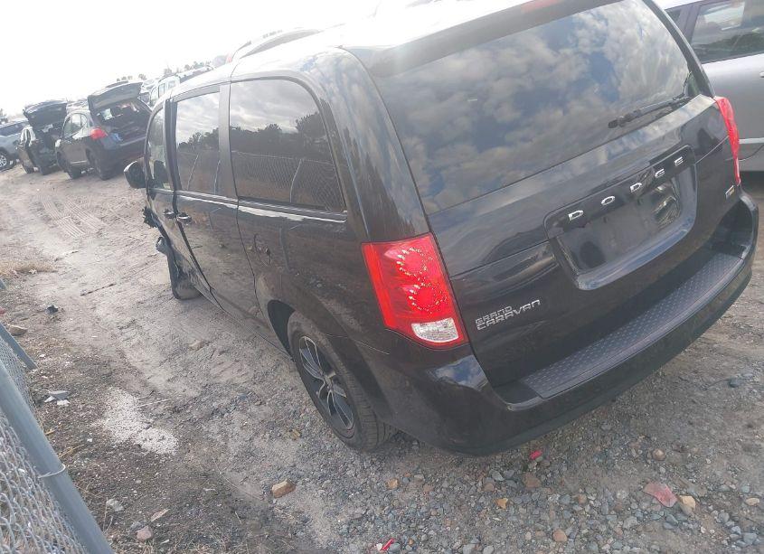 Photo 3 of 2018 Dodge Grand CARAVAN SE PLUS (VIN 2C4RDGBG0JR198875)