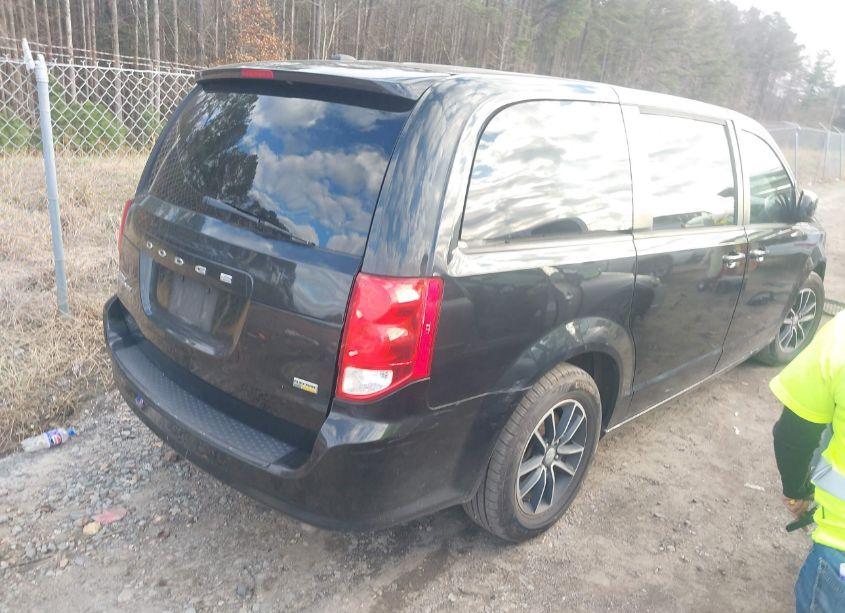 Photo 4 of 2018 Dodge Grand CARAVAN SE PLUS (VIN 2C4RDGBG0JR198875)