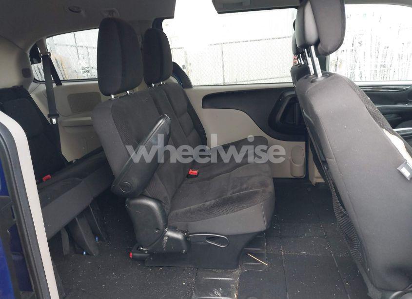 Photo 8 of 2018 Dodge Grand CARAVAN SE (VIN 2C4RDGBG0JR255589)