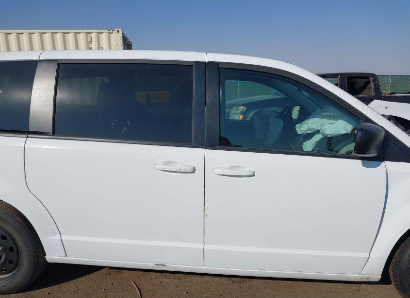 Photo 13 of 2018 Dodge Grand CARAVAN SE (VIN 2C4RDGBG0JR273445)