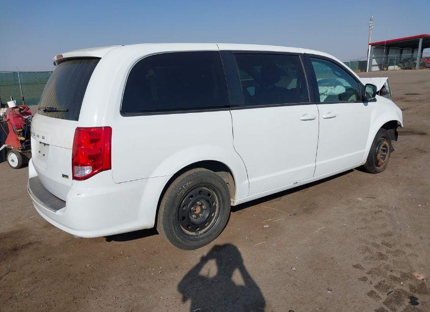 Photo 4 of 2018 Dodge Grand CARAVAN SE (VIN 2C4RDGBG0JR273445)