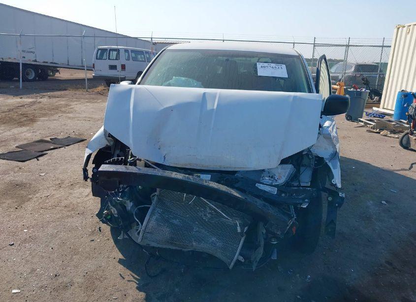 Photo 6 of 2018 Dodge Grand CARAVAN SE (VIN 2C4RDGBG0JR273445)