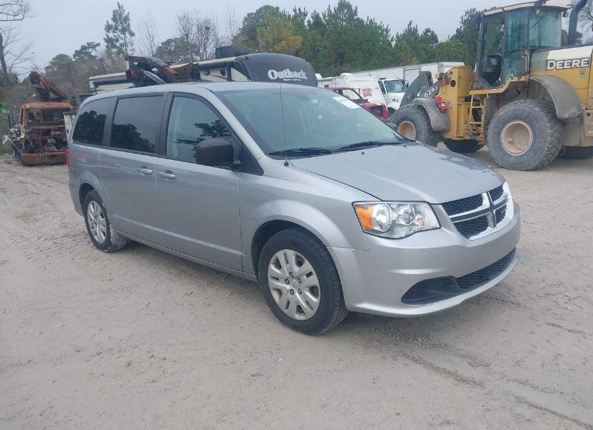 2018 Dodge Grand CARAVAN SE (VIN 2C4RDGBG0JR339864) main photo