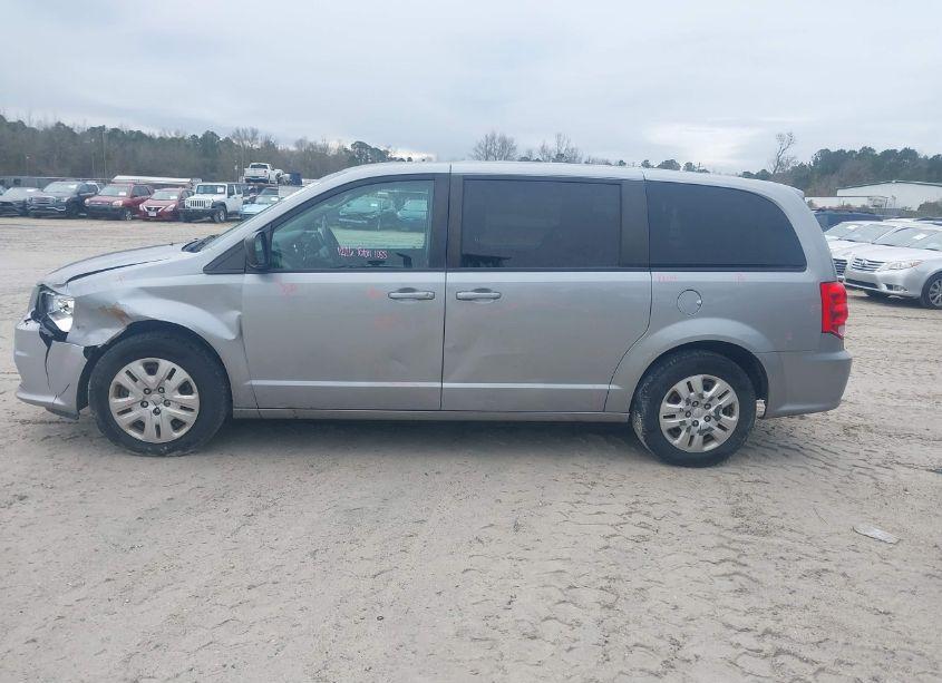 Photo 14 of 2018 Dodge Grand CARAVAN SE (VIN 2C4RDGBG0JR339864)