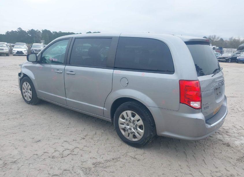 Photo 3 of 2018 Dodge Grand CARAVAN SE (VIN 2C4RDGBG0JR339864)