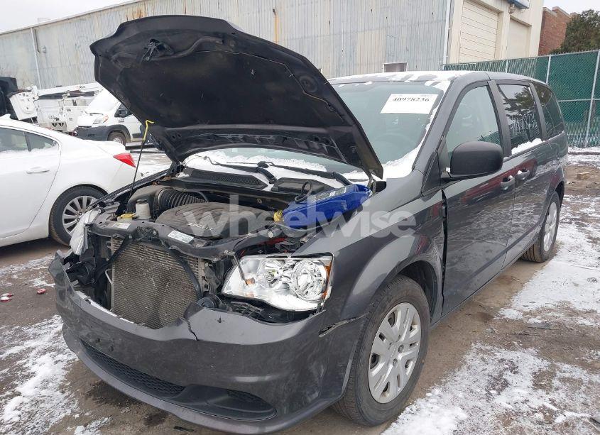 Photo 2 of 2019 Dodge Grand CARAVAN SE (VIN 2C4RDGBG0KR516253)